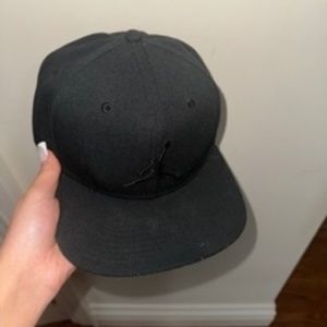 BRAND NEW Jordan Hat /  Jordan Pro Snapback Cap Black / (adjustable)